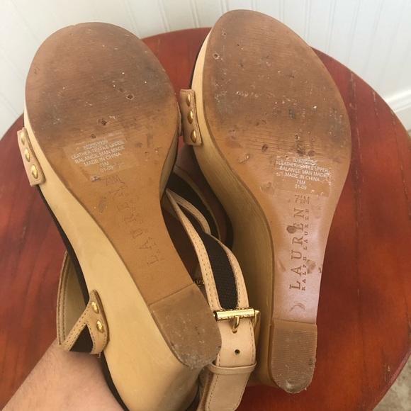 Ralph Lauren Beige/Black Strappy Wood Wedge 7.5M - Picture 6 of 9
